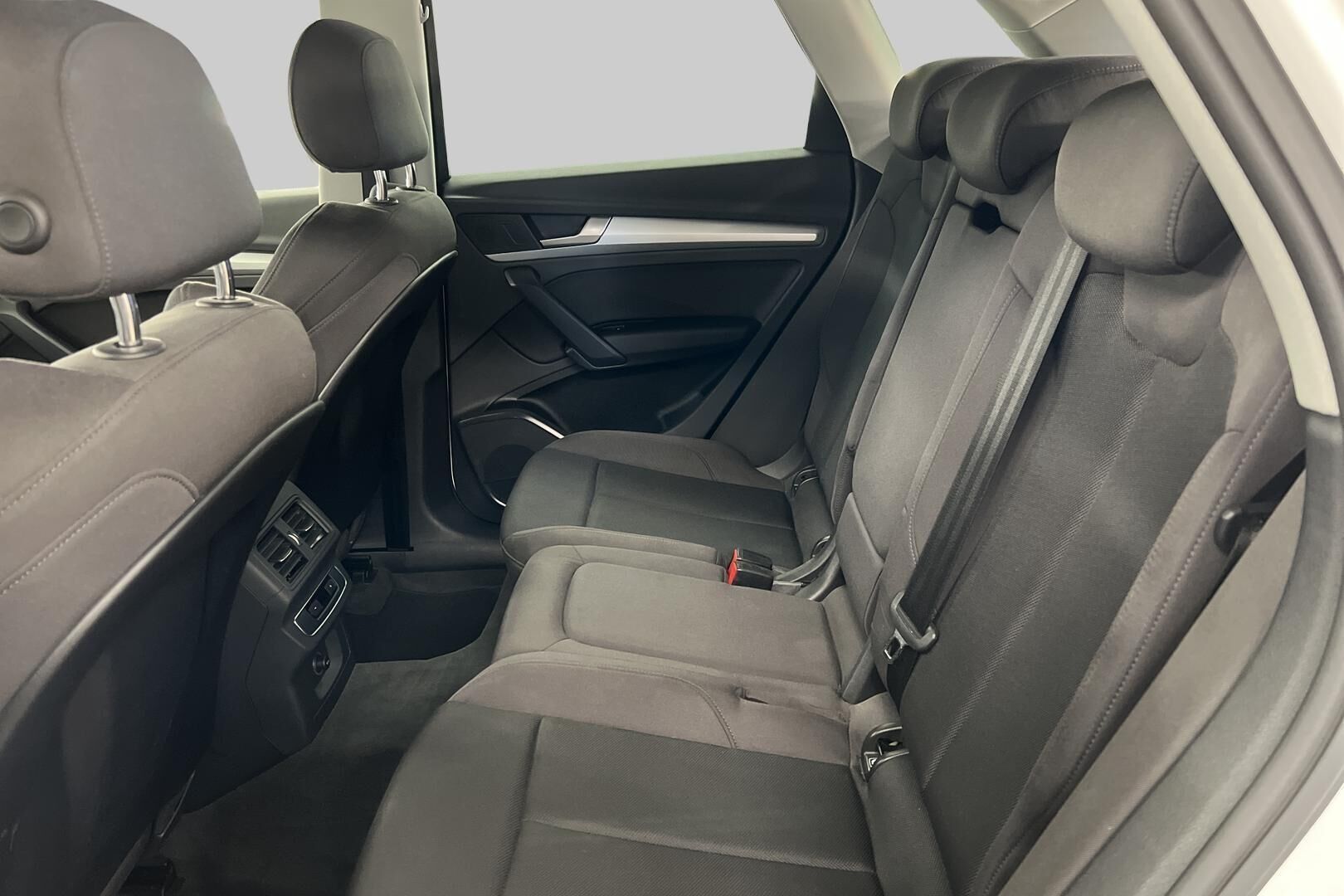 Audi Q5 iso kuva 7