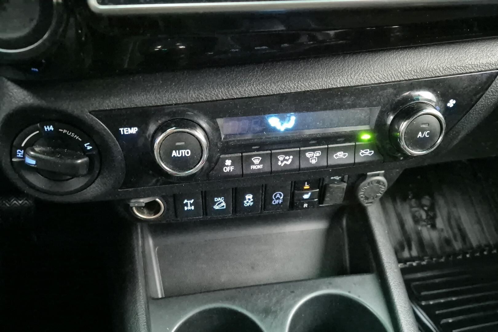 TRUCKMASTERS OX 4X4 iso kuva 12