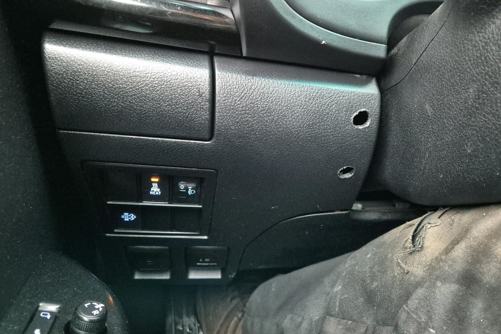 Toyota Hilux iso kuva 9