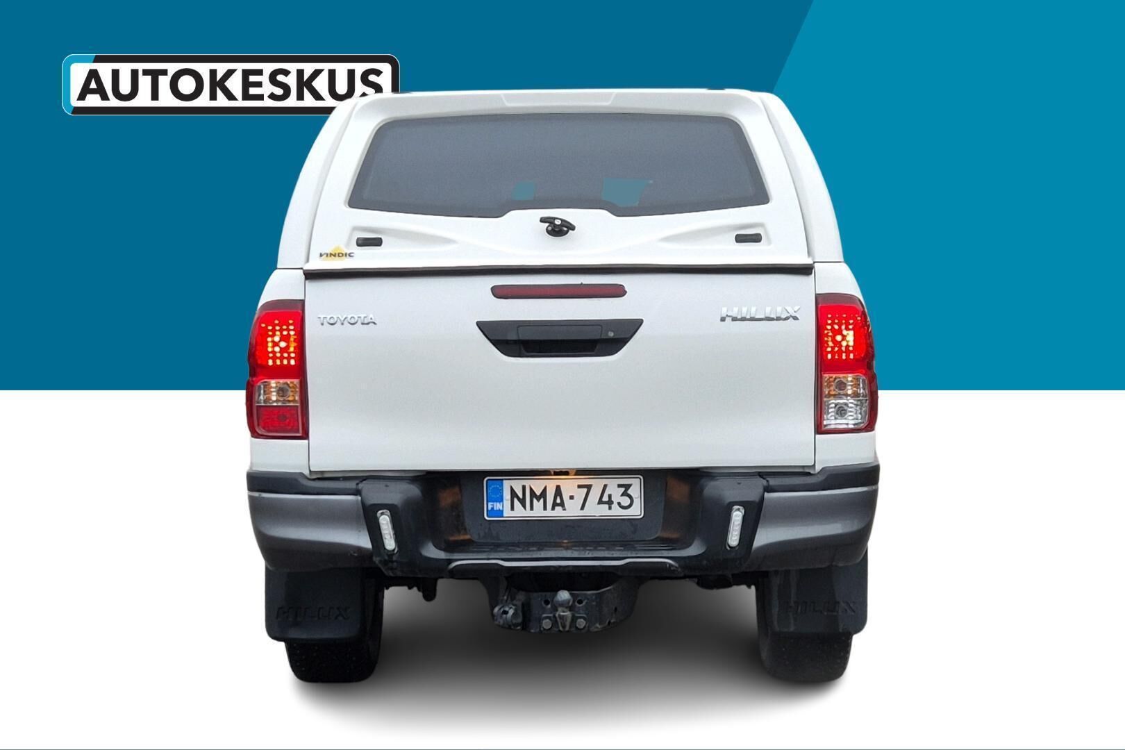 Toyota Hilux iso kuva 15