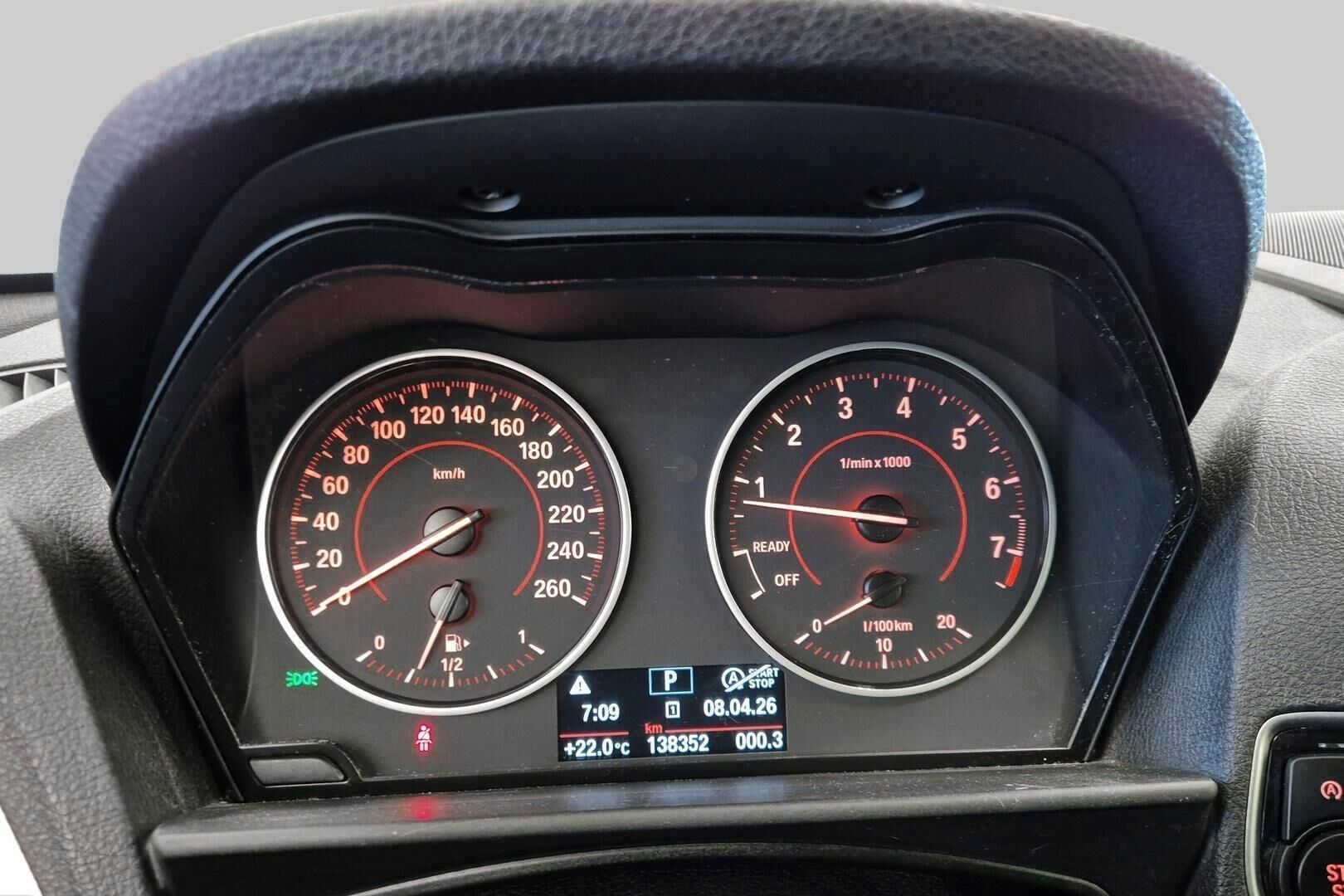 BMW 2-sarja iso kuva 14