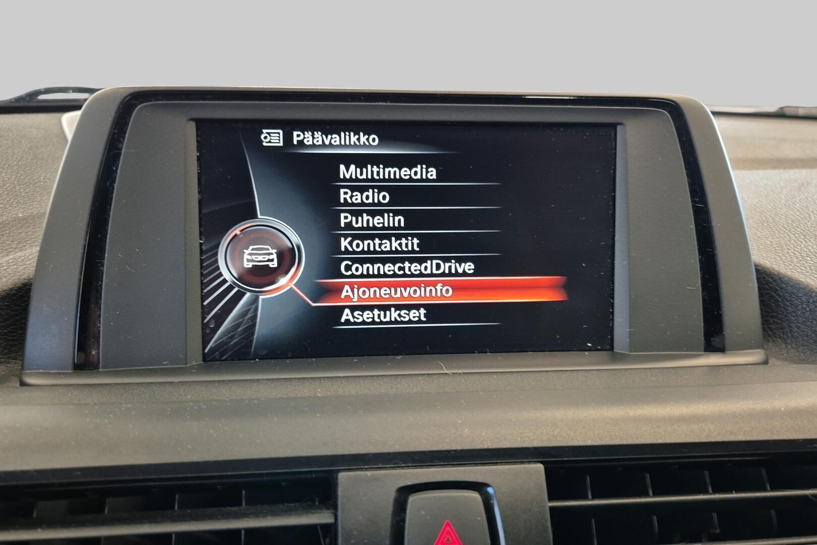 BMW 2-sarja iso kuva 15