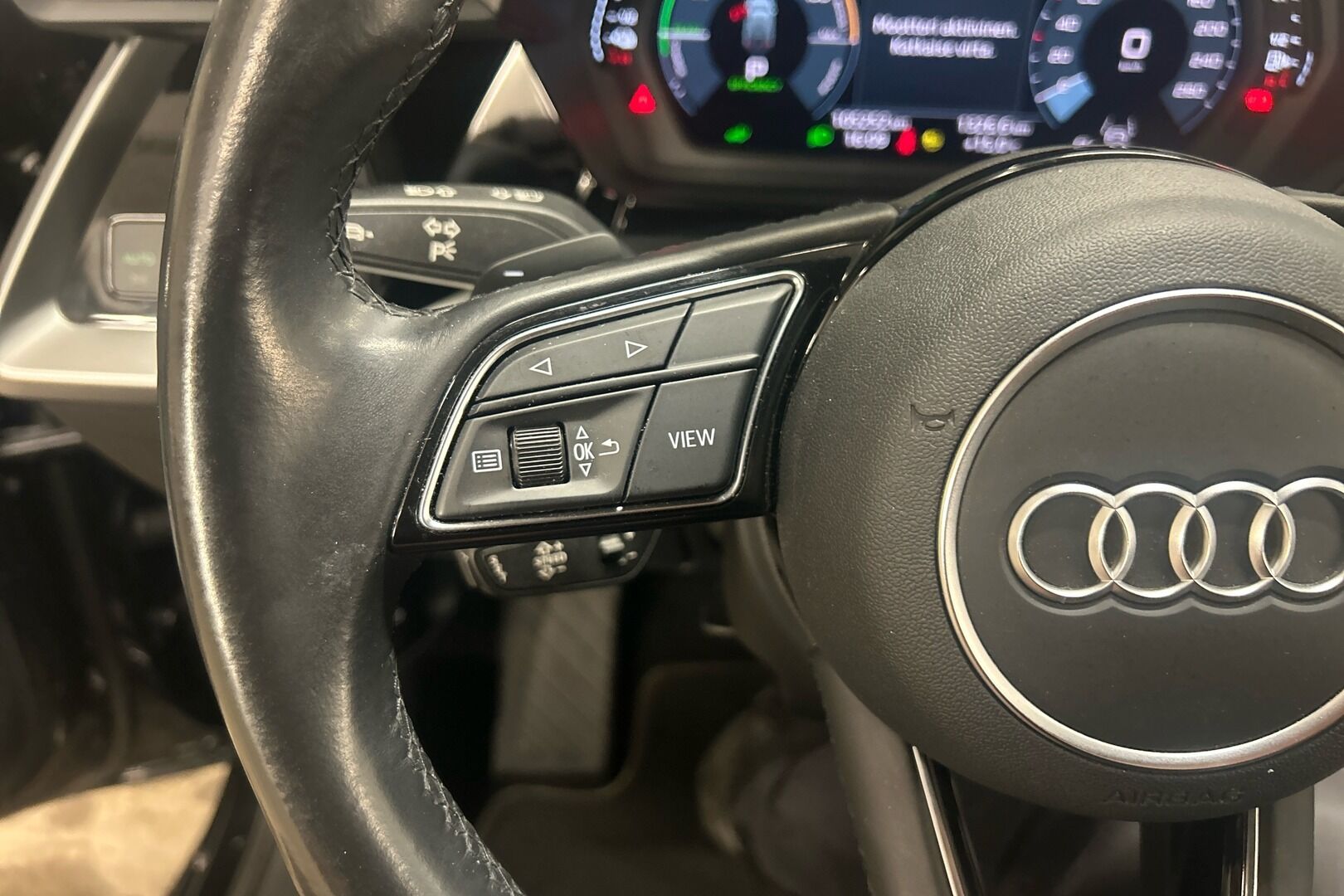 Audi A3 iso kuva 10