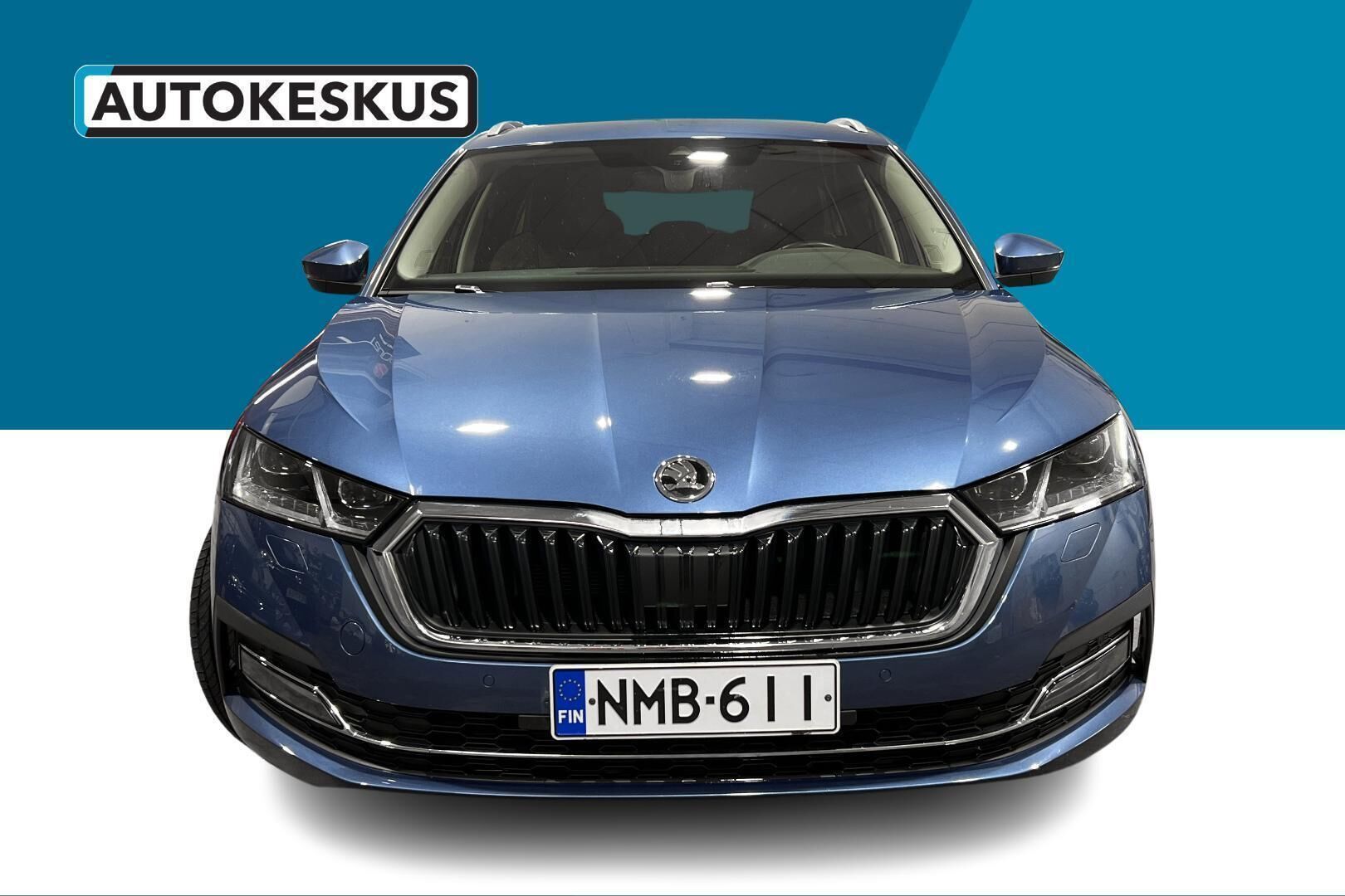 Skoda Octavia iso kuva 2