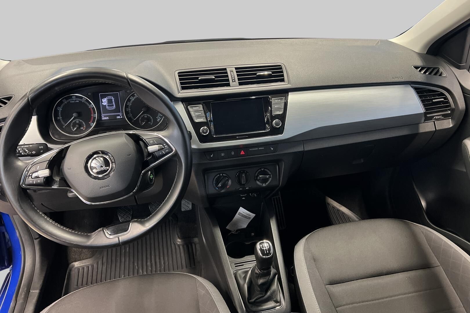 Skoda Fabia iso kuva 12