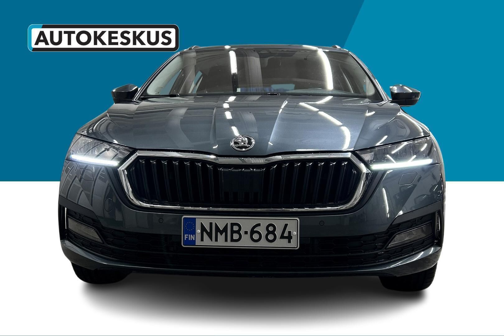Skoda Octavia iso kuva 1