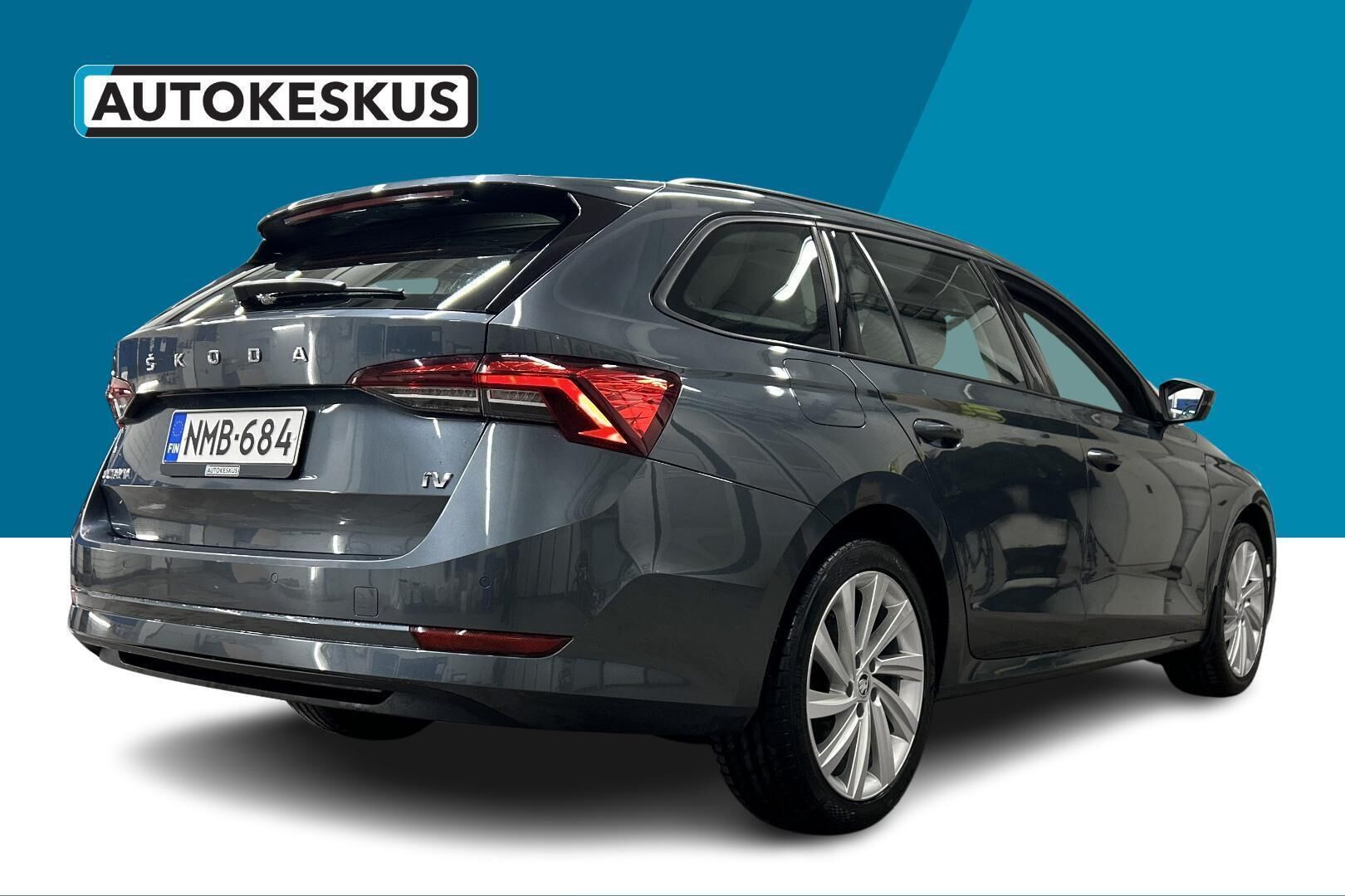 Skoda Octavia iso kuva 2