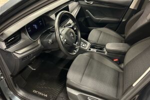 Skoda Octavia esikatselu 8
