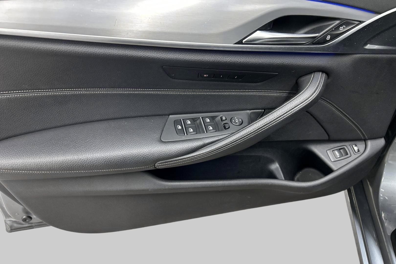 BMW 5-sarja iso kuva 14