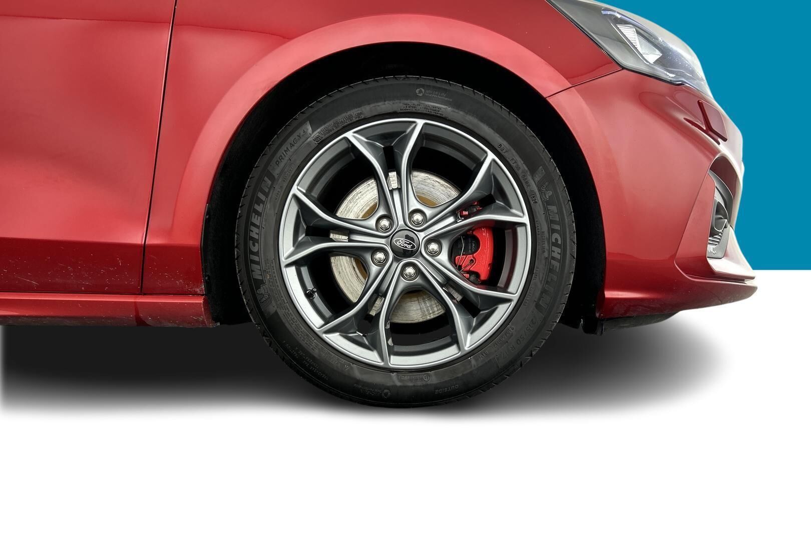 Ford Focus iso kuva 12