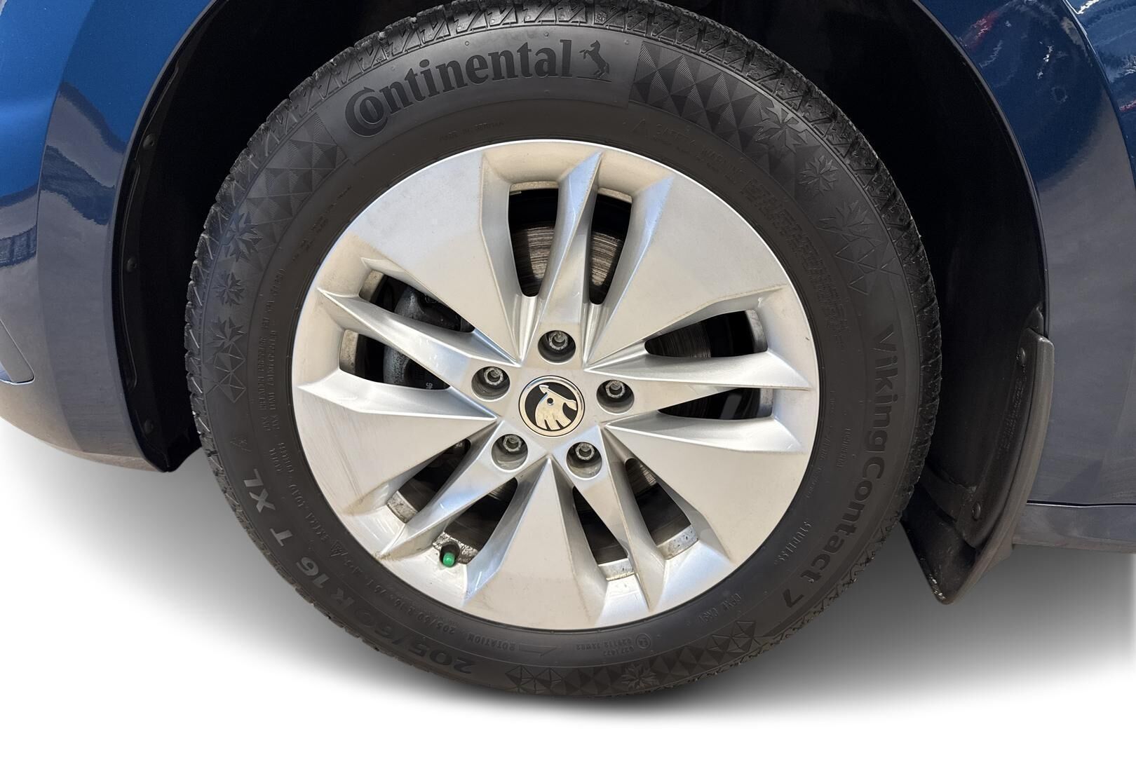 Skoda Octavia iso kuva 13