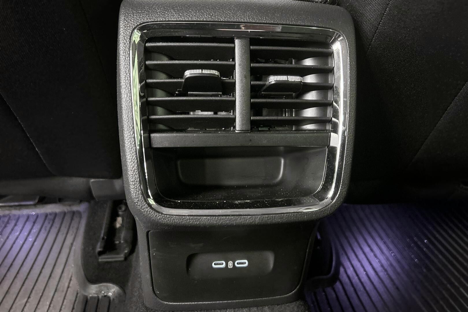 Skoda Octavia iso kuva 23