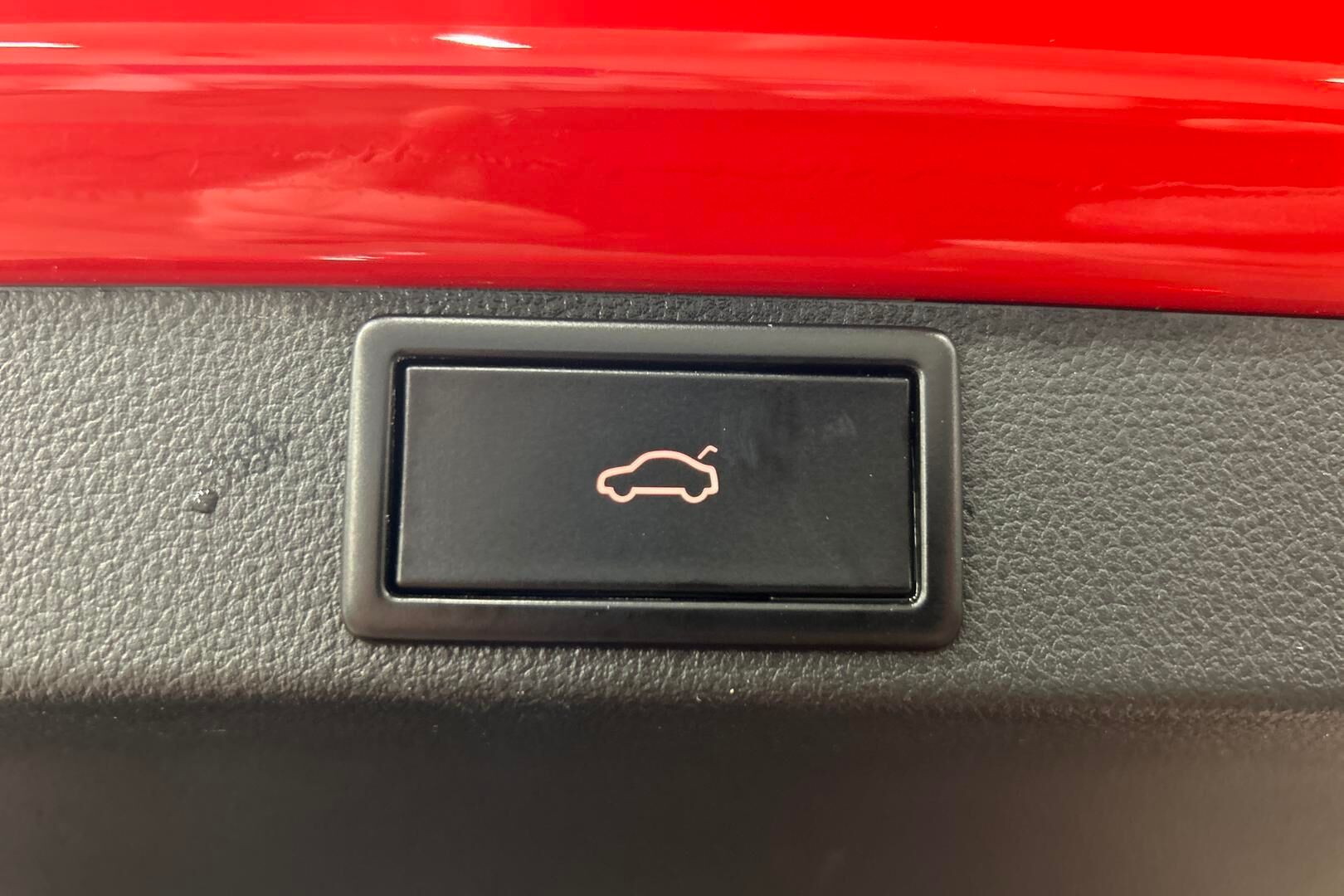 Skoda Octavia iso kuva 24