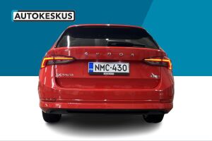 Skoda Octavia esikatselu 6