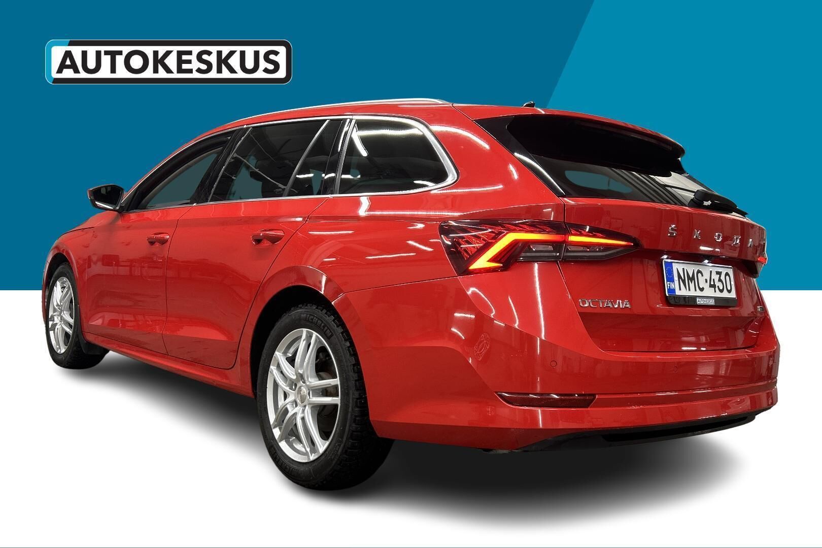 Skoda Octavia iso kuva 7