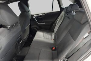 Toyota RAV4 Plug-in esikatselu 9