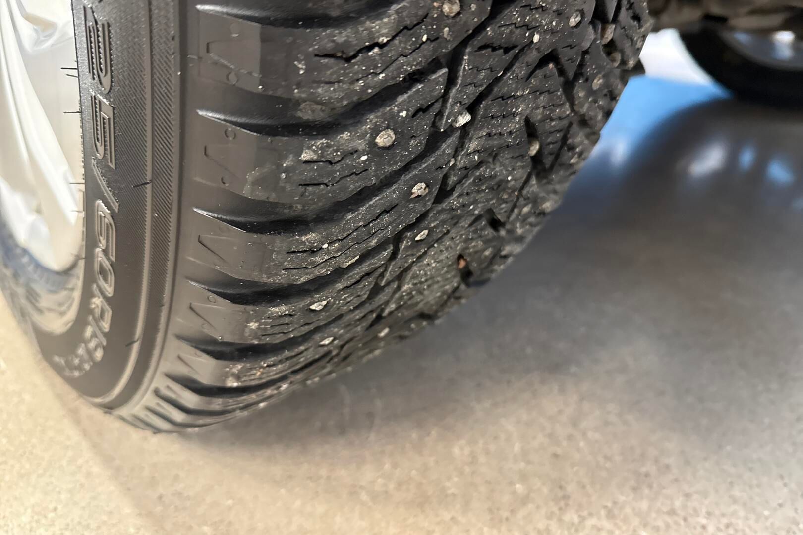 Toyota RAV4 Plug-in iso kuva 20