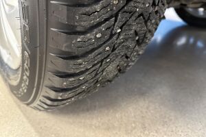 Toyota RAV4 Plug-in esikatselu 20