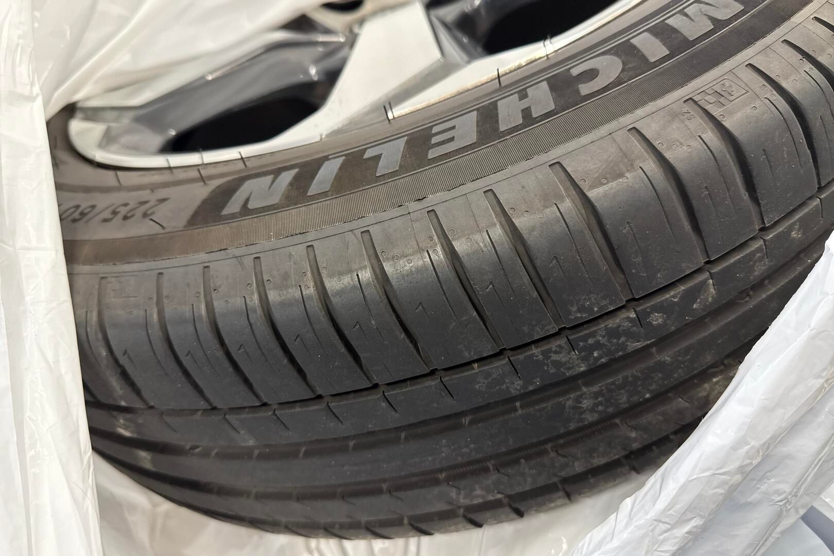 Toyota RAV4 Plug-in iso kuva 21