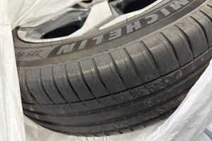 Toyota RAV4 Plug-in esikatselu 21