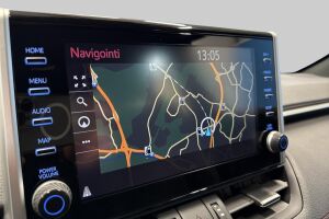 Toyota RAV4 Plug-in esikatselu 23