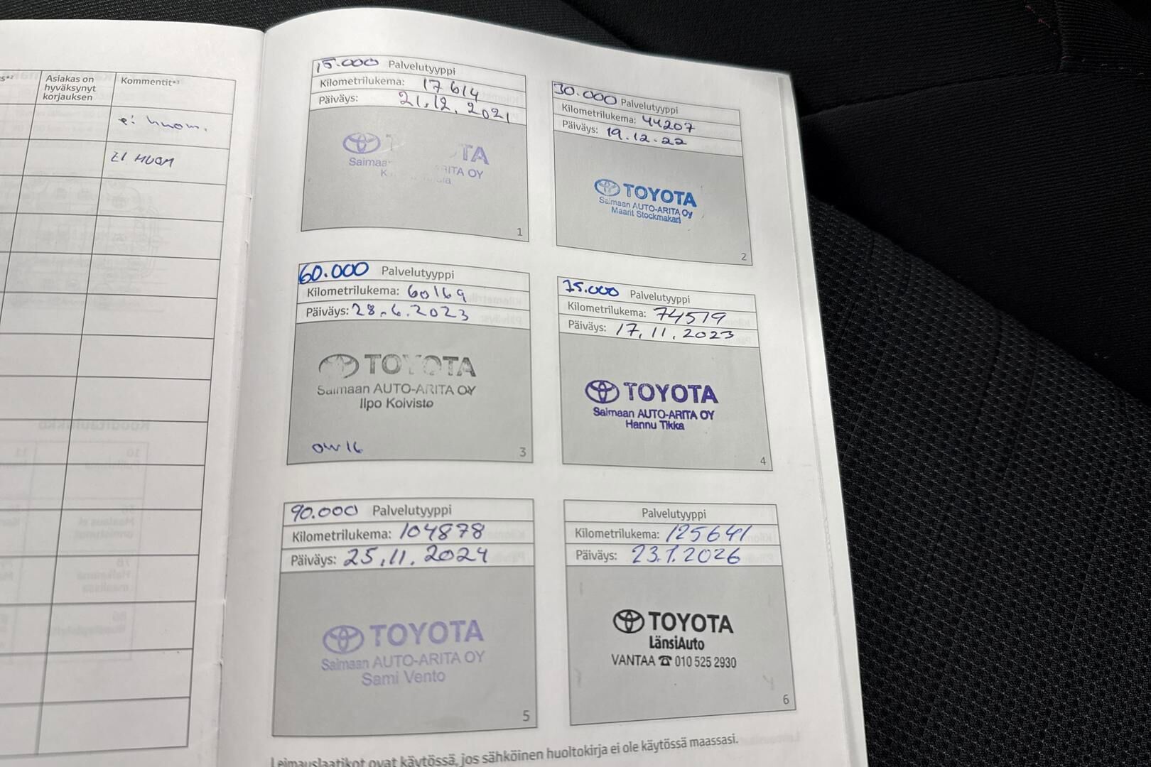 Toyota RAV4 Plug-in iso kuva 18