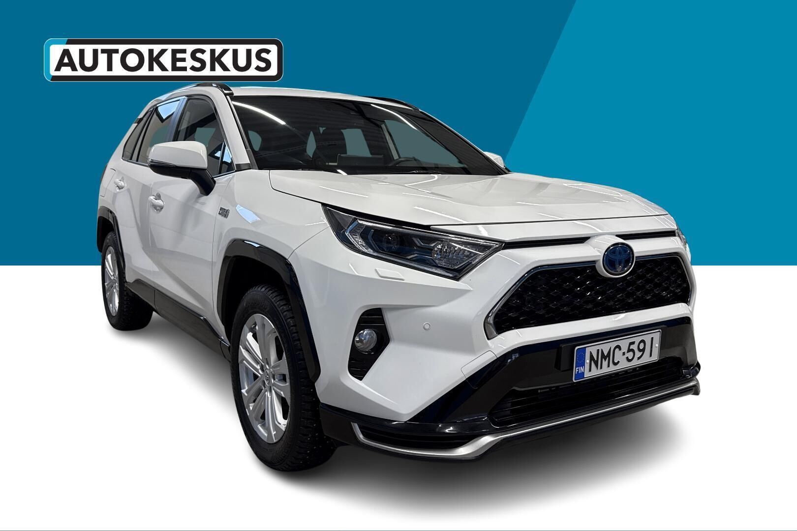 Toyota RAV4 Plug-in iso kuva 2