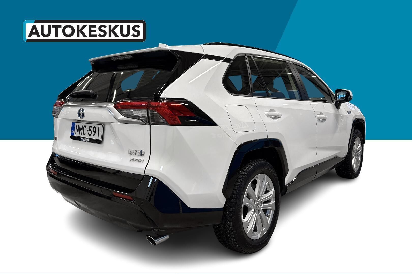 Toyota RAV4 Plug-in iso kuva 4