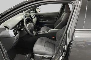 Toyota C-HR esikatselu 8