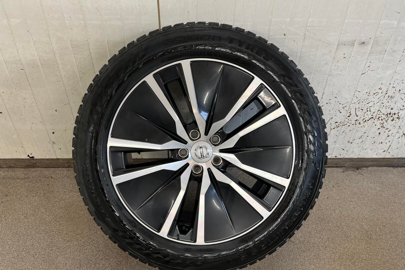 Volvo XC90 iso kuva 14