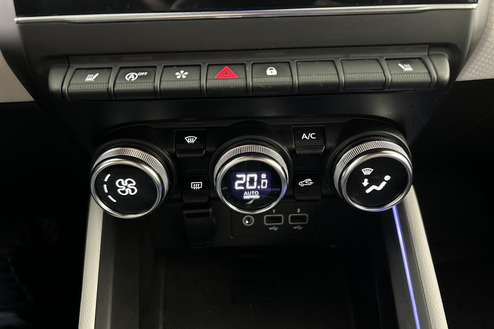Renault Clio iso kuva 25