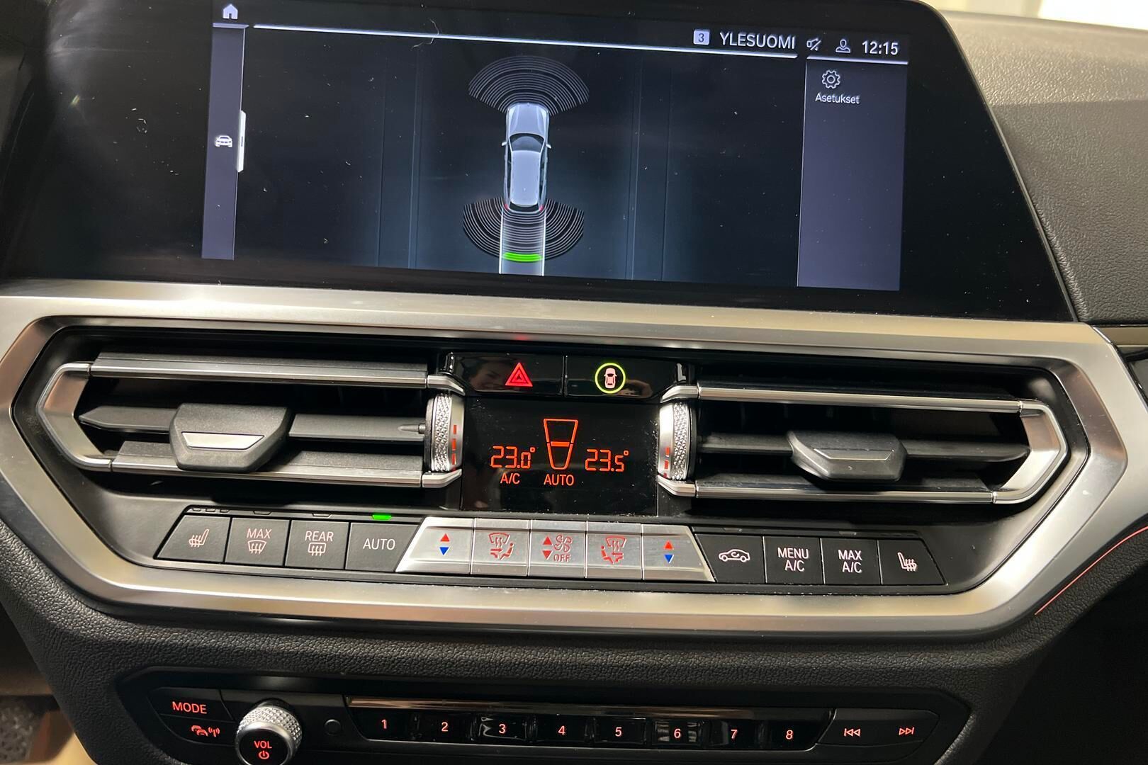 BMW 3-sarja iso kuva 12