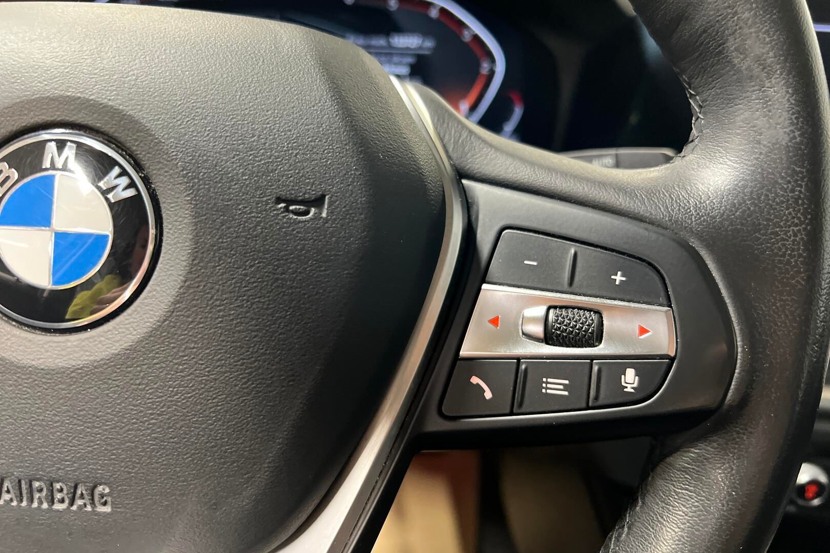 BMW 3-sarja iso kuva 15