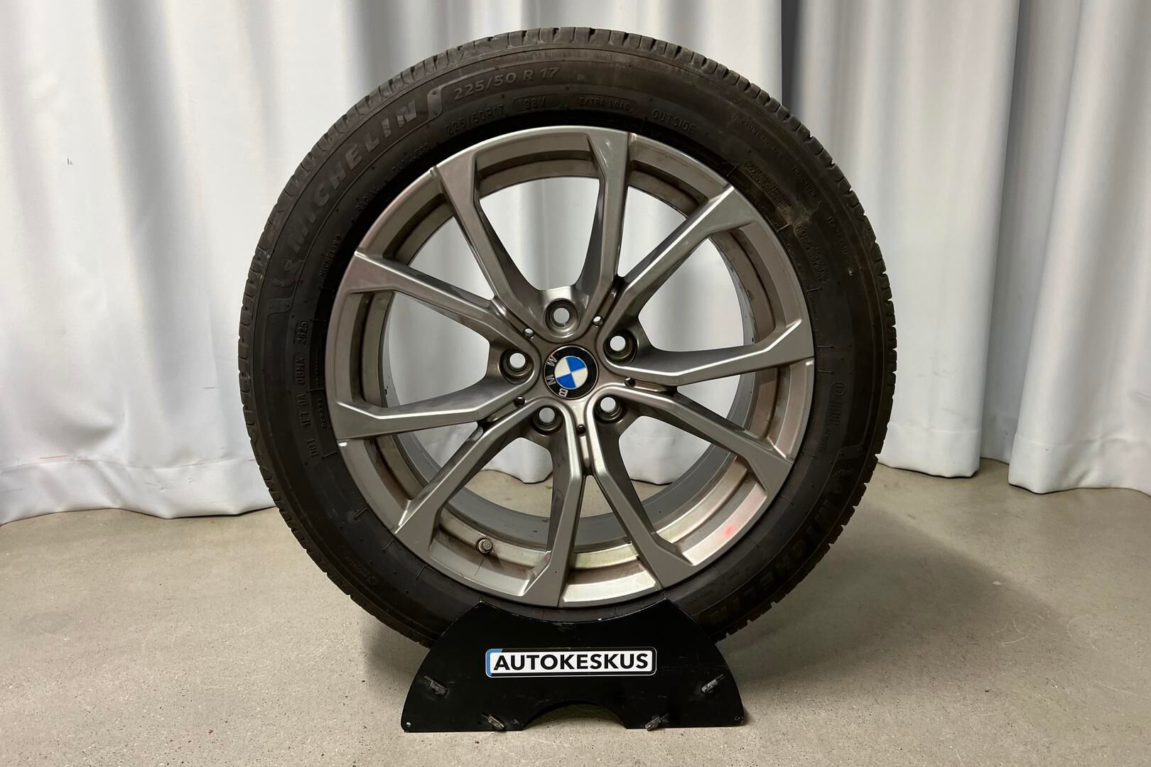 BMW 3-sarja iso kuva 20