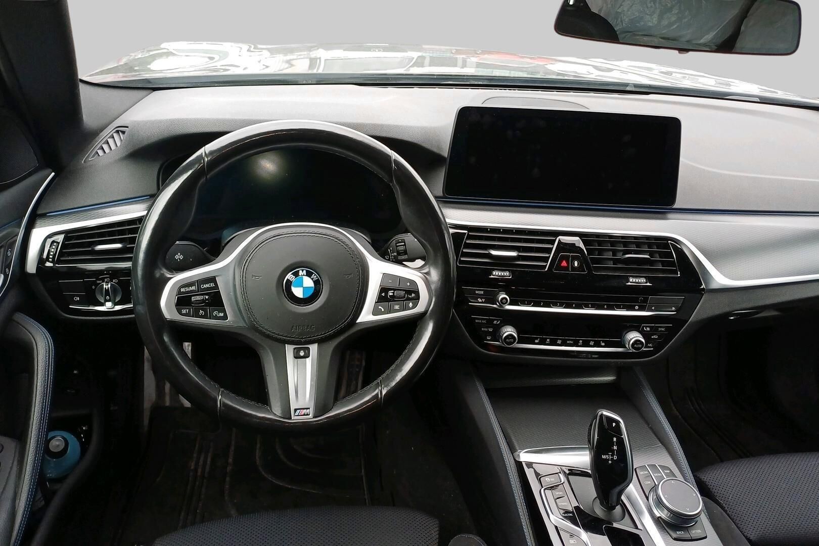 BMW 5-SARJA iso kuva 1