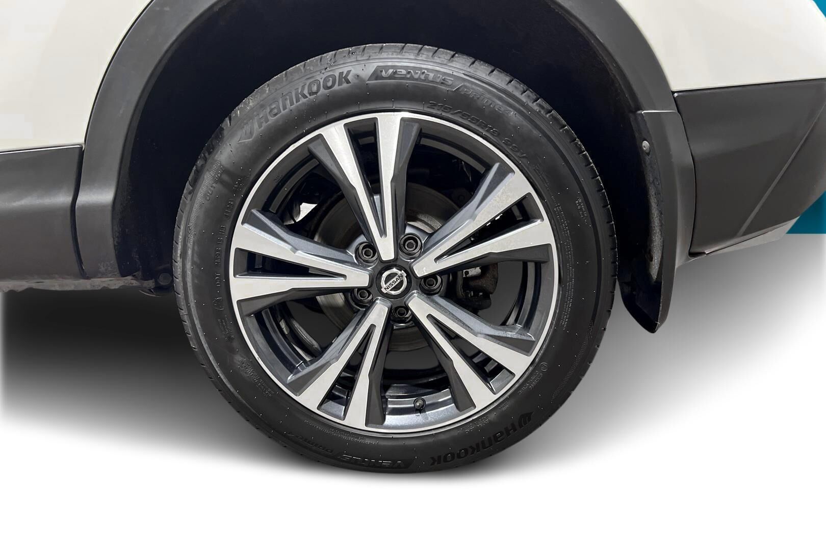 Nissan Qashqai iso kuva 13