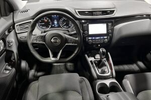 Nissan Qashqai esikatselu 11