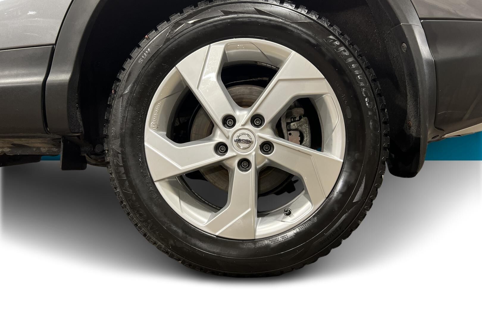 Nissan Qashqai iso kuva 13