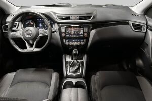 Nissan Qashqai esikatselu 11
