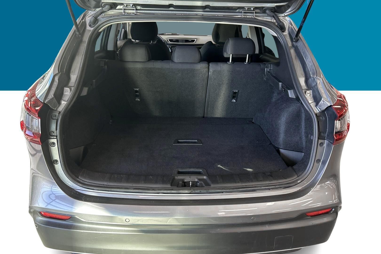 Nissan Qashqai iso kuva 10