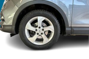 Nissan Qashqai esikatselu 11