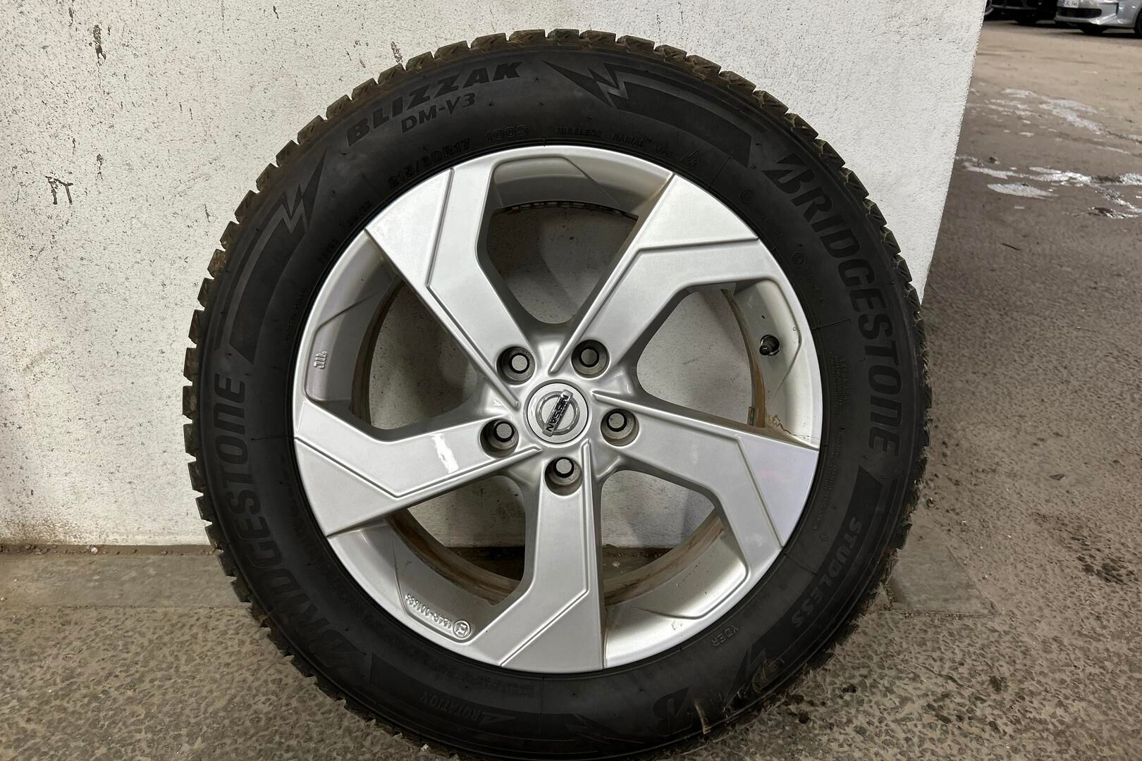 Nissan Qashqai iso kuva 14