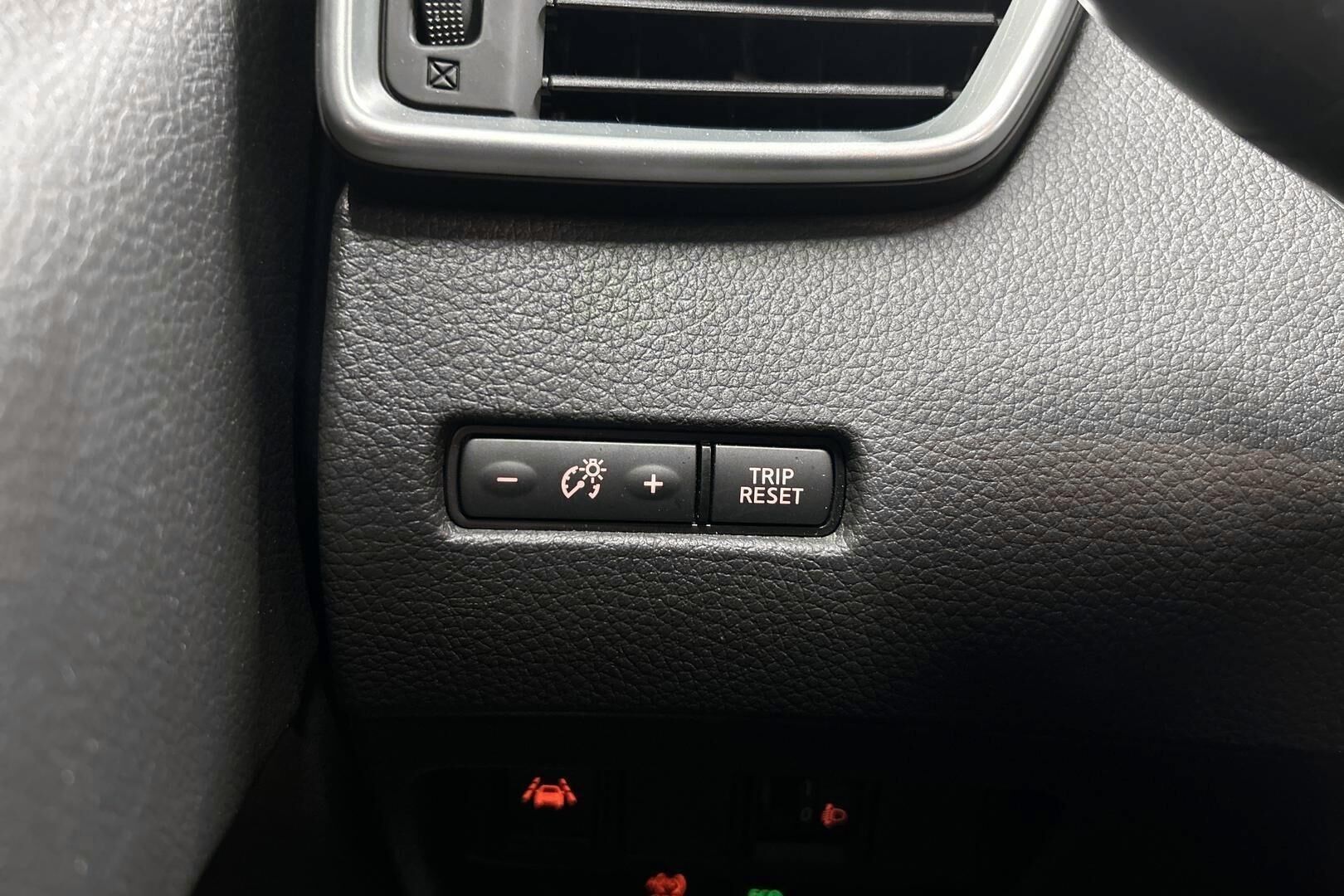 Nissan Qashqai iso kuva 21