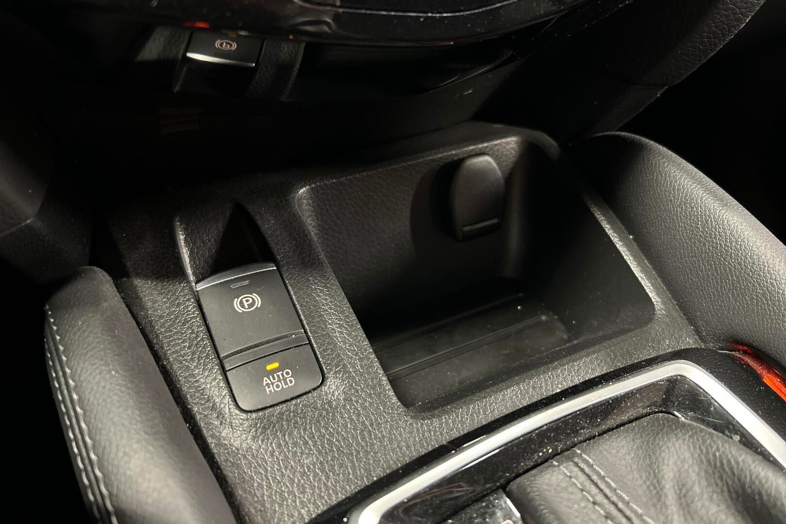 Nissan Qashqai iso kuva 32