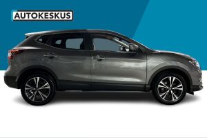 Nissan Qashqai esikatselu 4