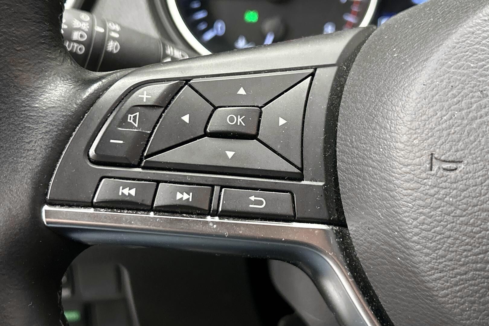 Nissan Qashqai iso kuva 21