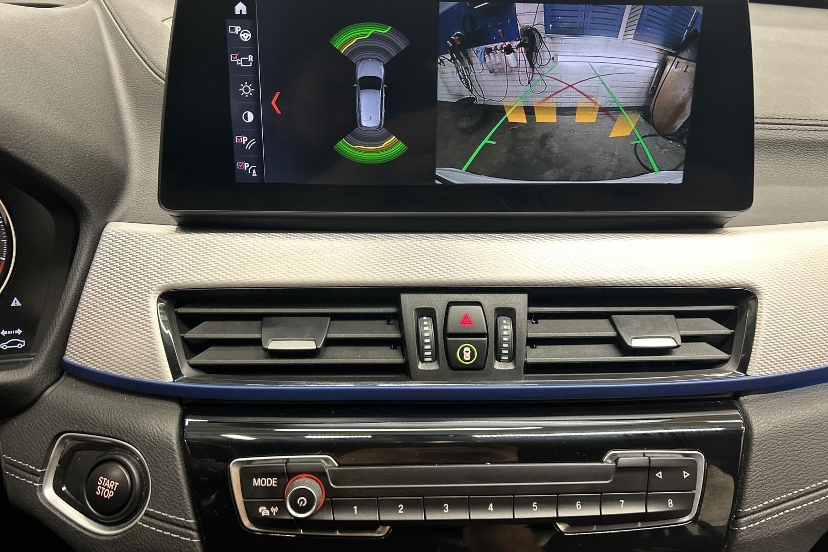 BMW X1 iso kuva 15