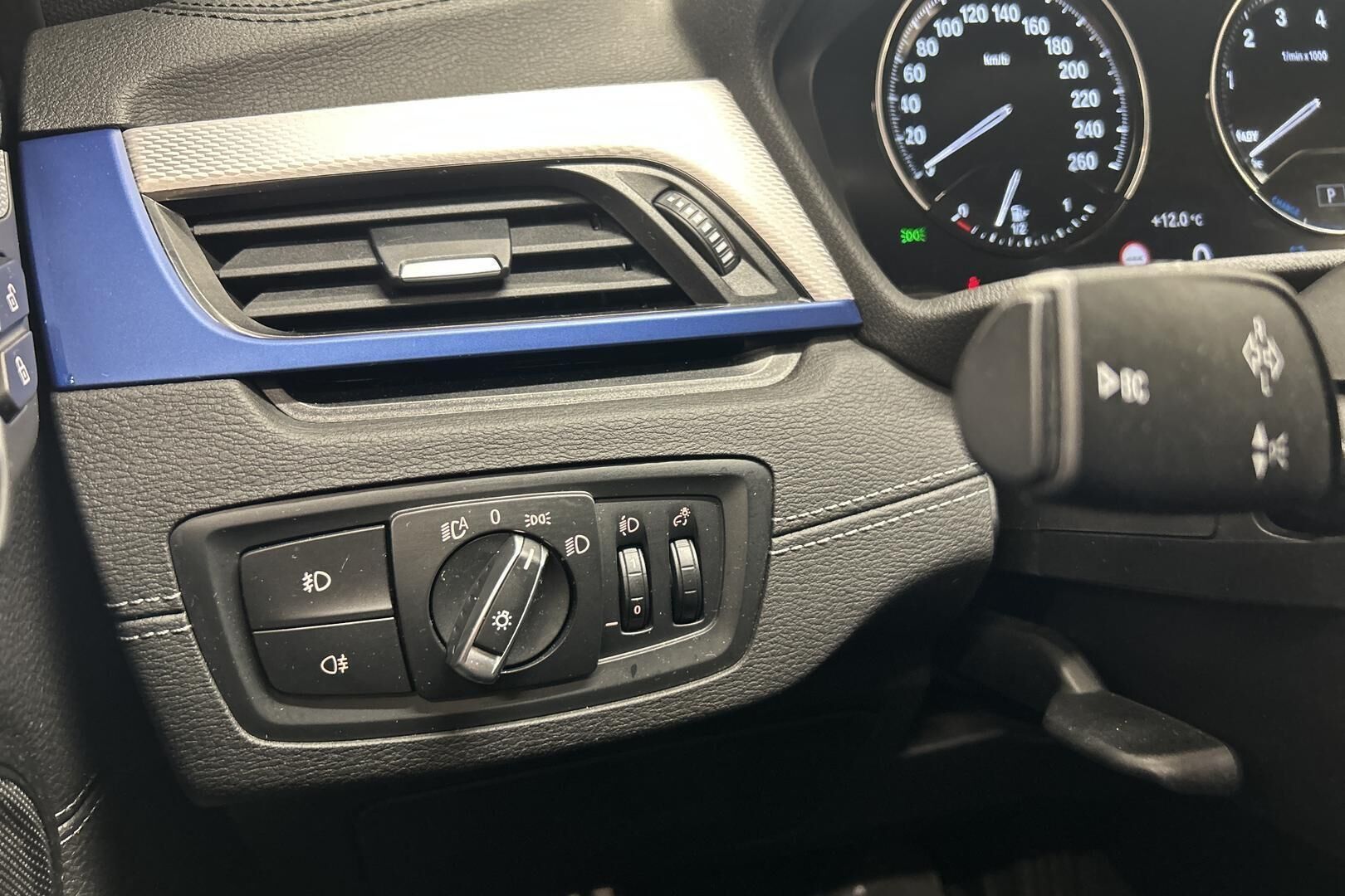BMW X1 iso kuva 19