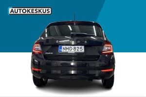 Skoda Fabia esikatselu 6