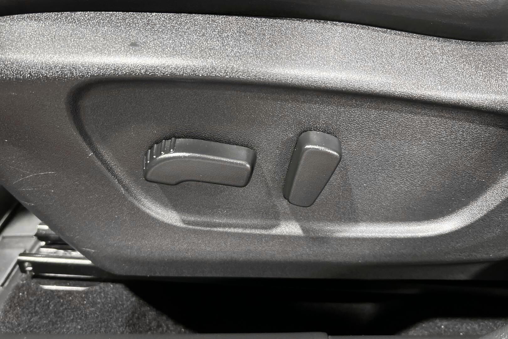 Nissan Qashqai iso kuva 13